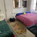 Cosy Eiffel Tower Design